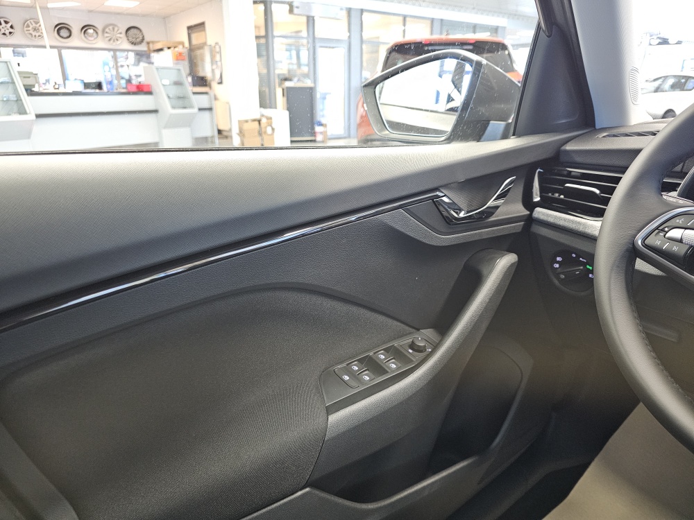Skoda Kamiq bei Hoffmann Automobile in Wolfsburg kaufen und sofort mitnehmen - Bild 20