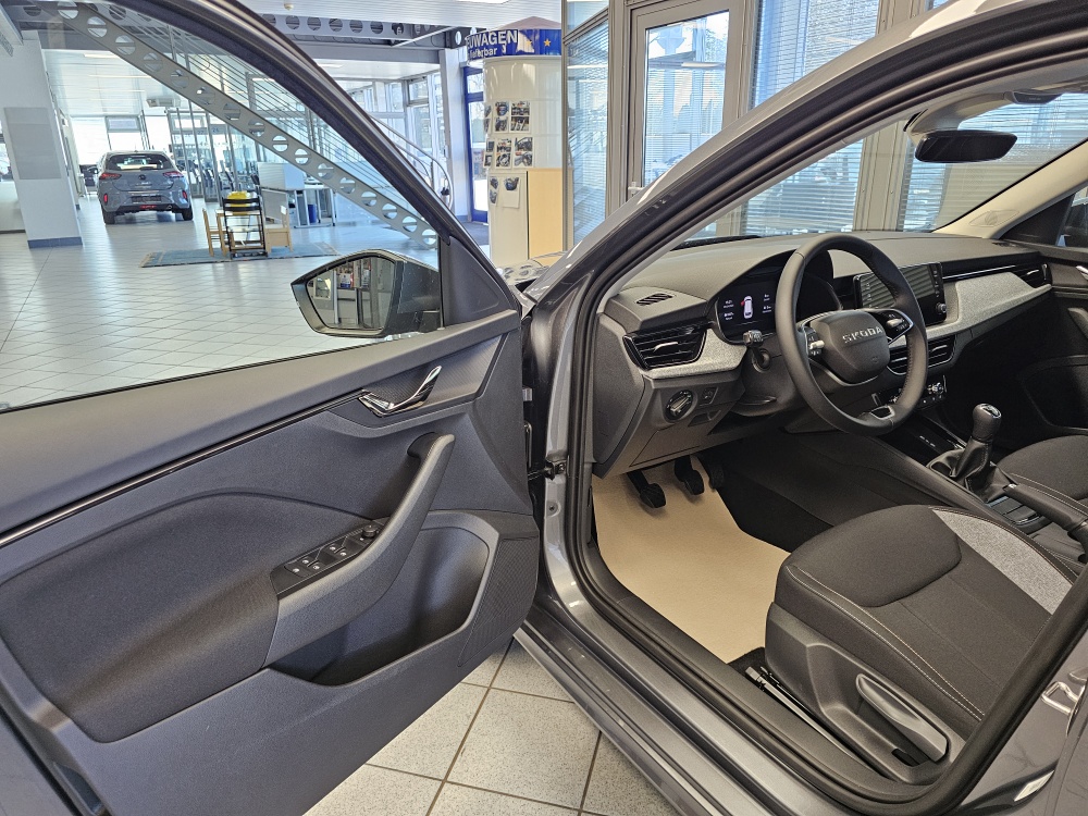 Skoda Kamiq bei Hoffmann Automobile in Wolfsburg kaufen und sofort mitnehmen - Bild 24