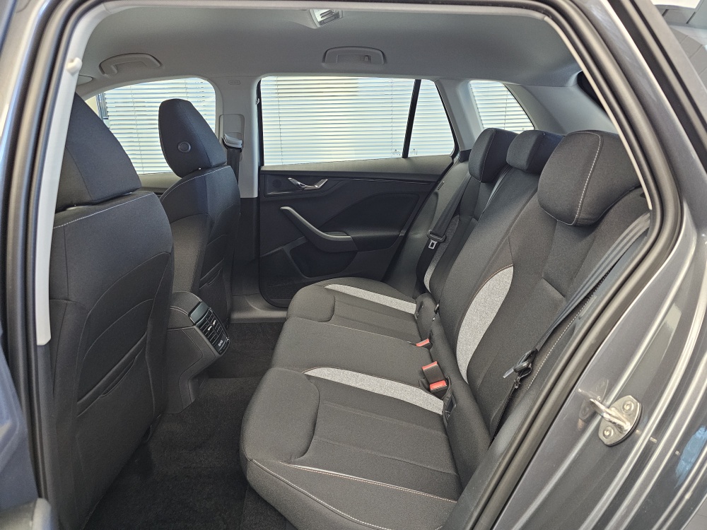 Skoda Kamiq bei Hoffmann Automobile in Wolfsburg kaufen und sofort mitnehmen - Bild 6