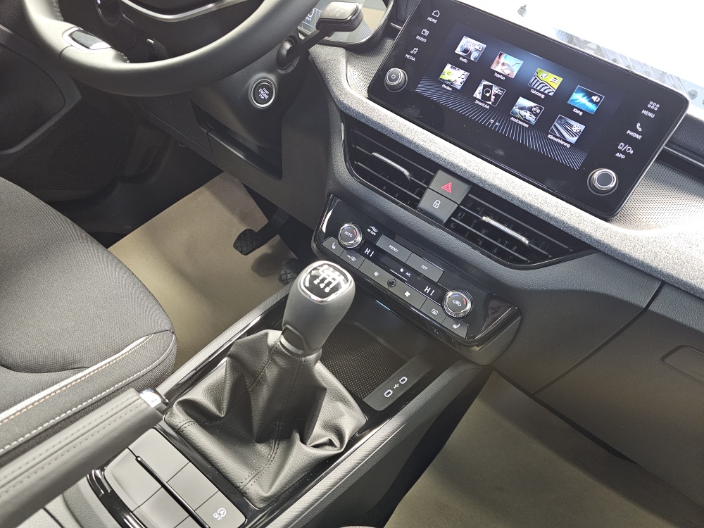 Skoda Kamiq bei Hoffmann Automobile in Wolfsburg kaufen und sofort mitnehmen - Bild 9