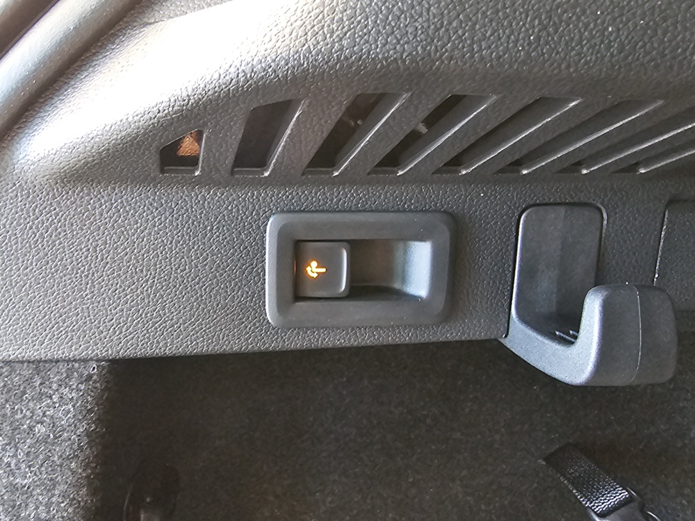 Skoda Kamiq bei Hoffmann Automobile in Wolfsburg kaufen und sofort mitnehmen - Bild 3