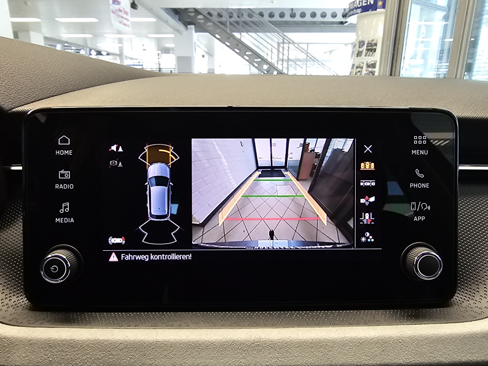 Skoda Kamiq bei Hoffmann Automobile in Wolfsburg kaufen und sofort mitnehmen - Bild 19