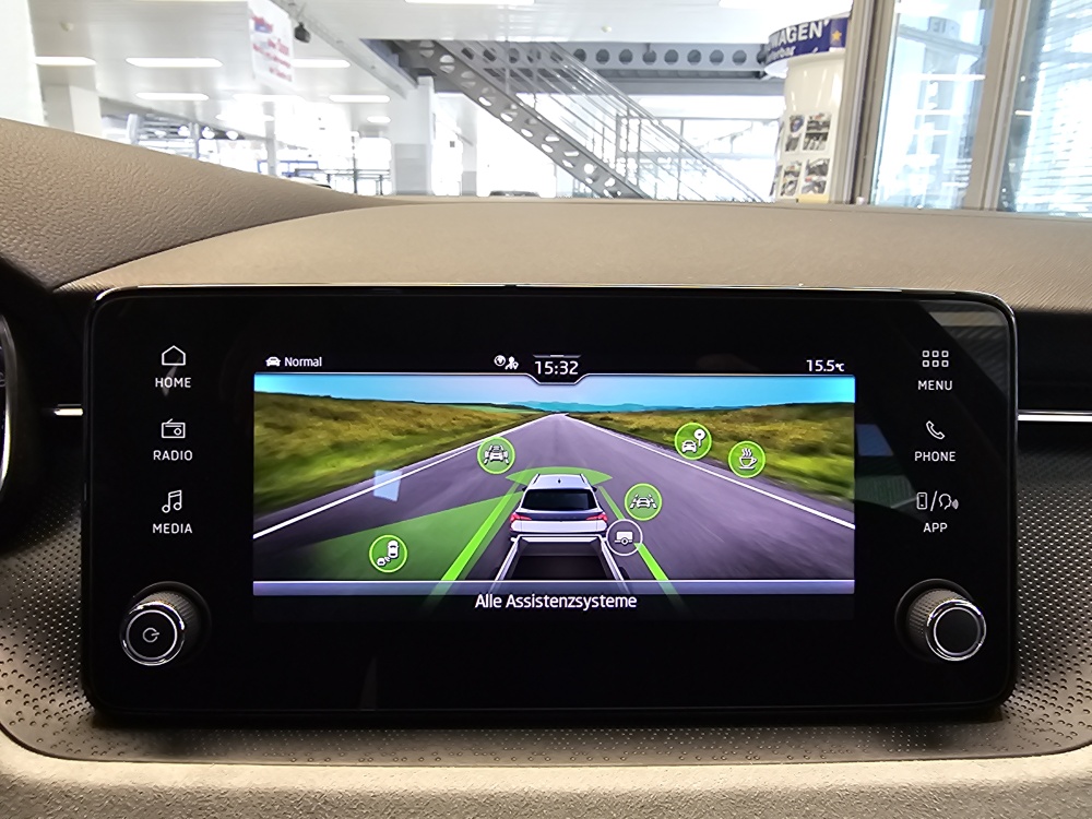 Skoda Kamiq bei Hoffmann Automobile in Wolfsburg kaufen und sofort mitnehmen - Bild 18