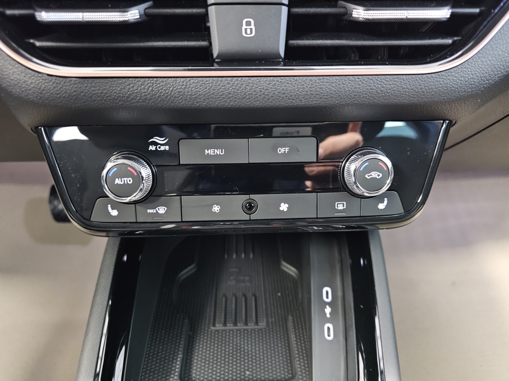 Skoda Kamiq bei Hoffmann Automobile in Wolfsburg kaufen und sofort mitnehmen - Bild 11