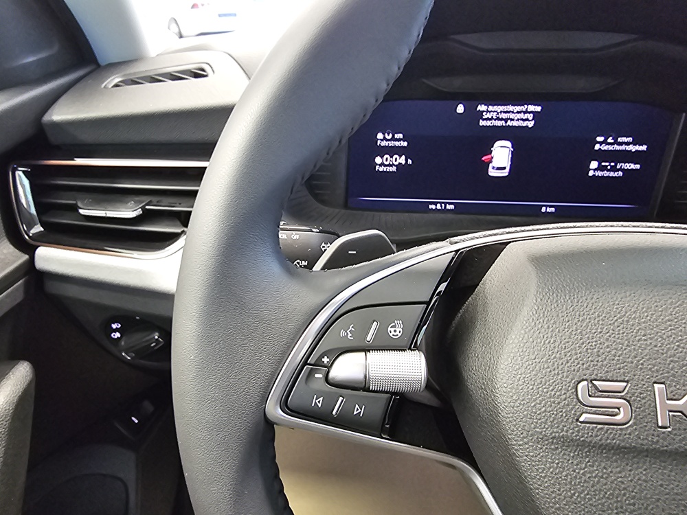 Skoda Kamiq bei Hoffmann Automobile in Wolfsburg kaufen und sofort mitnehmen - Bild 22