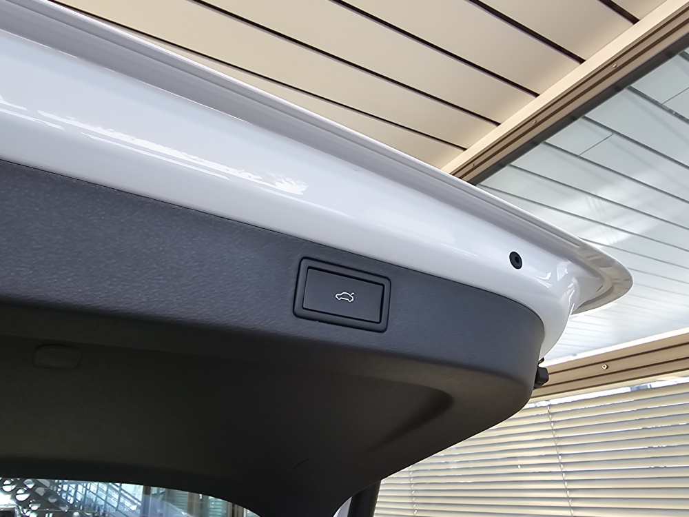 Skoda Kamiq bei Hoffmann Automobile in Wolfsburg kaufen und sofort mitnehmen - Bild 4