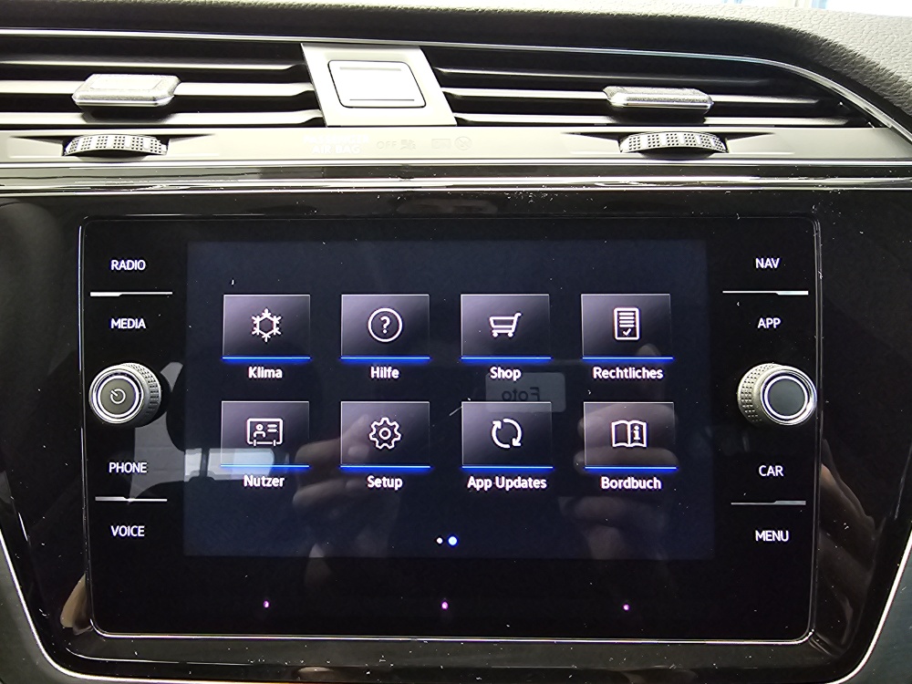 VW Touran  bei Hoffmann Automobile in Wolfsburg kaufen und sofort mitnehmen - Bild 12