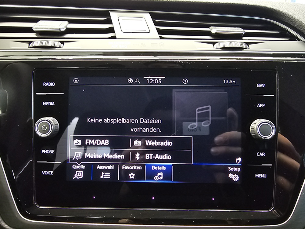 VW Touran  bei Hoffmann Automobile in Wolfsburg kaufen und sofort mitnehmen - Bild 16