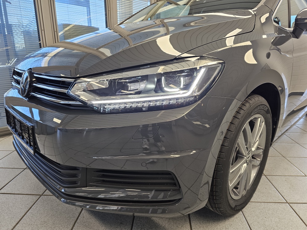 VW Touran  bei Hoffmann Automobile in Wolfsburg kaufen und sofort mitnehmen - Bild 27