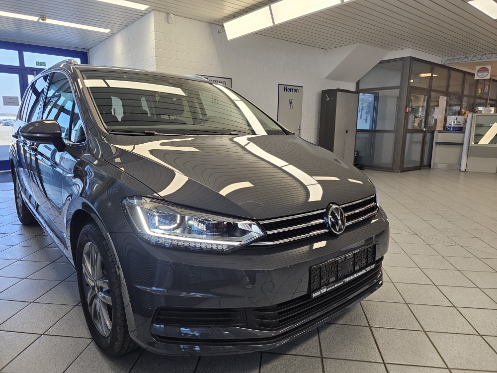 VW Touran  bei Hoffmann Automobile in Wolfsburg kaufen und sofort mitnehmen - Bild 29