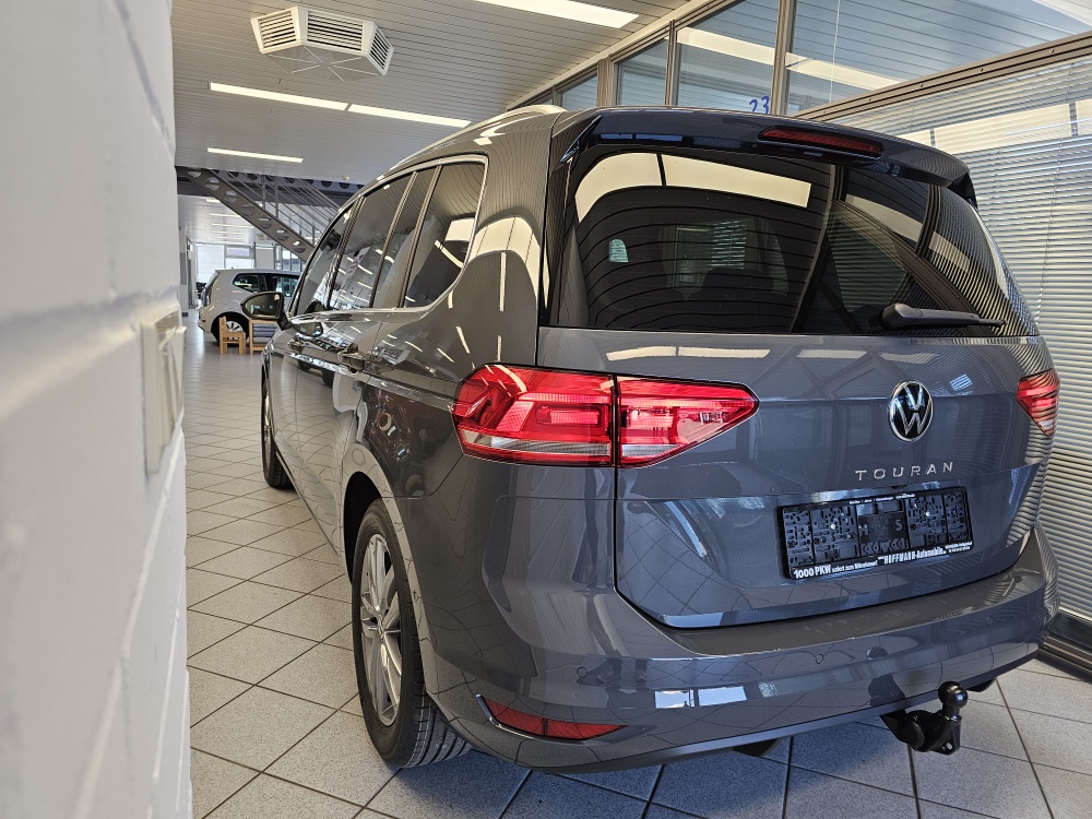 VW Touran  bei Hoffmann Automobile in Wolfsburg kaufen und sofort mitnehmen - Bild 6