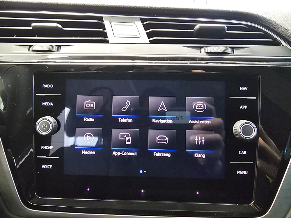 VW Touran  bei Hoffmann Automobile in Wolfsburg kaufen und sofort mitnehmen - Bild 11