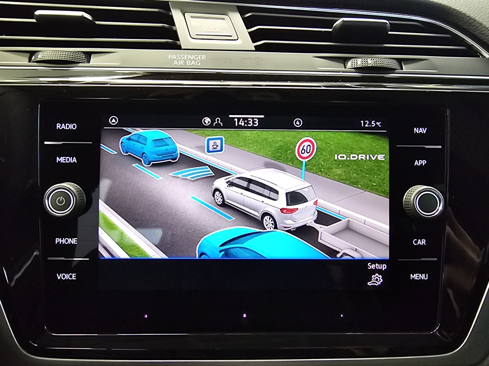 VW Touran  bei Hoffmann Automobile in Wolfsburg kaufen und sofort mitnehmen - Bild 15