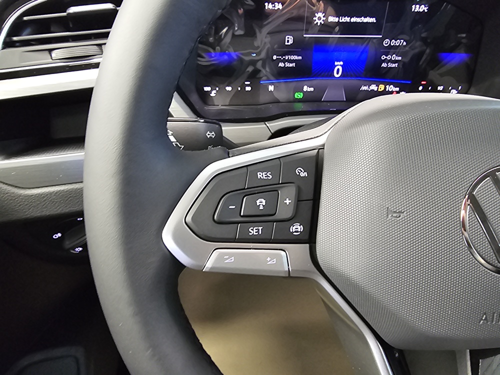 VW Touran  bei Hoffmann Automobile in Wolfsburg kaufen und sofort mitnehmen - Bild 20