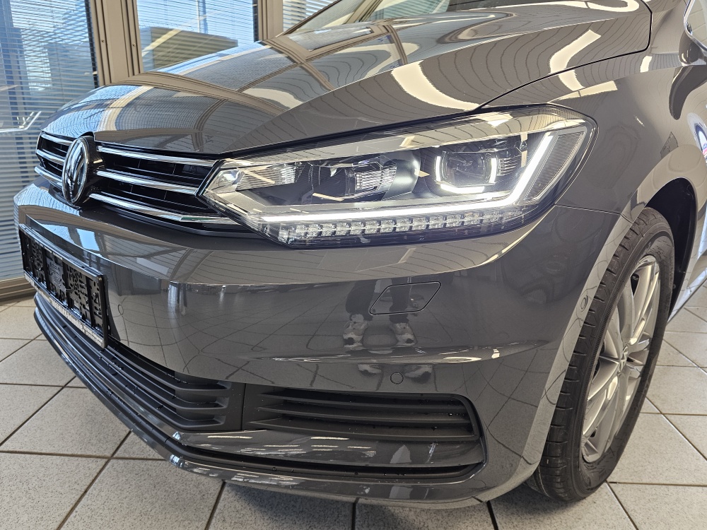VW Touran  bei Hoffmann Automobile in Wolfsburg kaufen und sofort mitnehmen - Bild 27