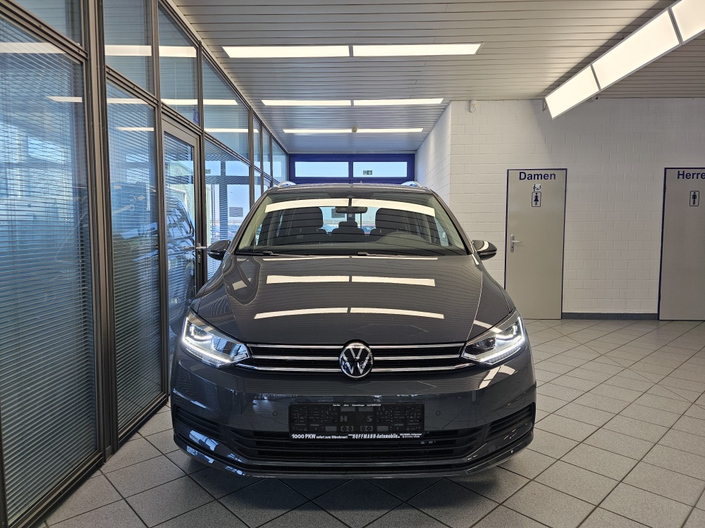 VW Touran  bei Hoffmann Automobile in Wolfsburg kaufen und sofort mitnehmen - Bild 28