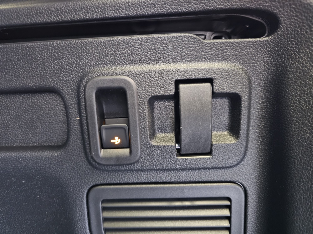 VW Touran  bei Hoffmann Automobile in Wolfsburg kaufen und sofort mitnehmen - Bild 3