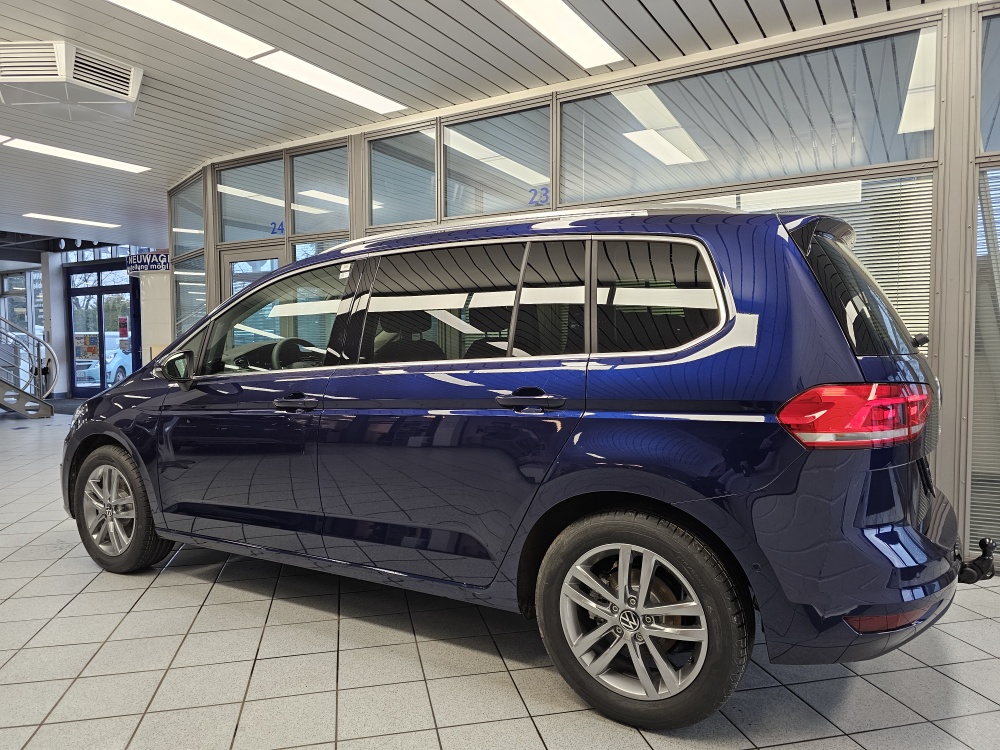 VW Touran bei Hoffmann Automobile in Wolfsburg kaufen und sofort mitnehmen - Bild 26