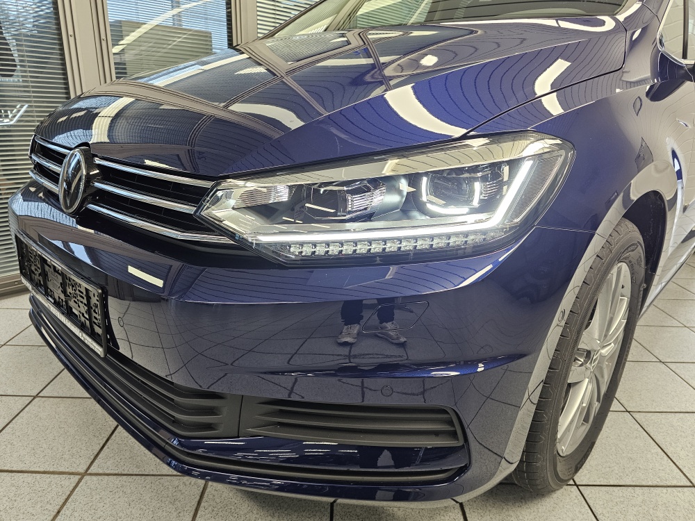 VW Touran bei Hoffmann Automobile in Wolfsburg kaufen und sofort mitnehmen - Bild 27