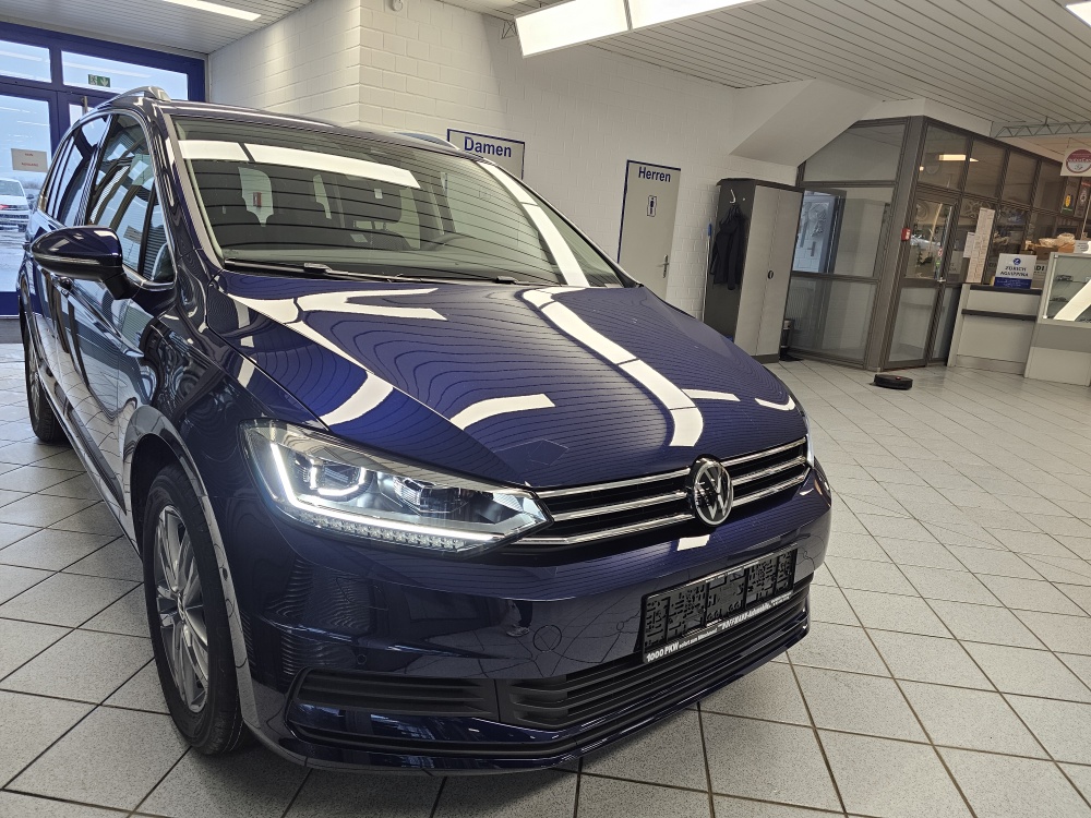 VW Touran bei Hoffmann Automobile in Wolfsburg kaufen und sofort mitnehmen - Bild 29