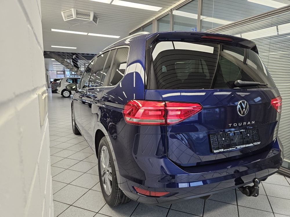 VW Touran bei Hoffmann Automobile in Wolfsburg kaufen und sofort mitnehmen - Bild 6