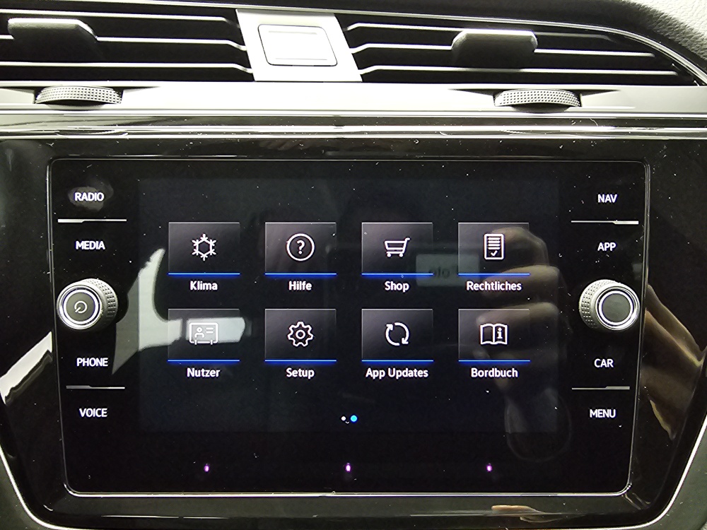 VW Touran bei Hoffmann Automobile in Wolfsburg kaufen und sofort mitnehmen - Bild 12