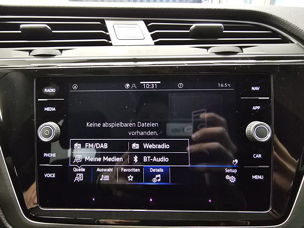 VW Touran bei Hoffmann Automobile in Wolfsburg kaufen und sofort mitnehmen - Bild 16