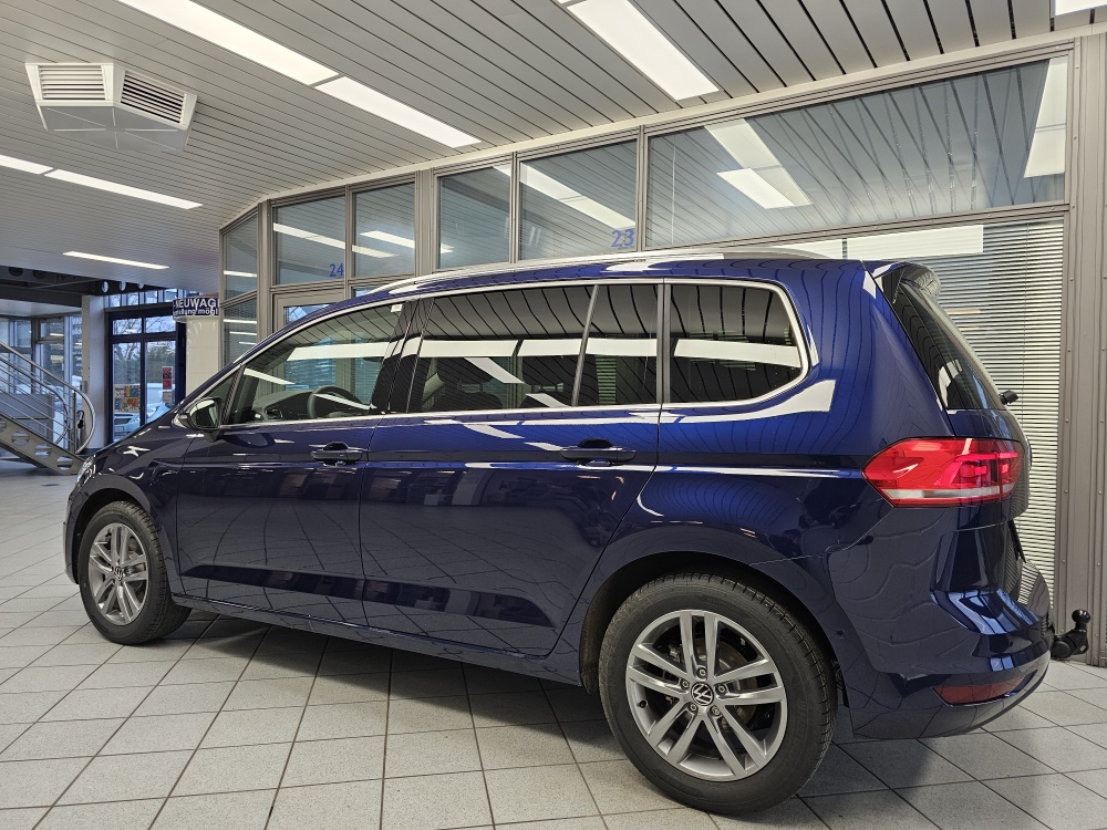 VW Touran bei Hoffmann Automobile in Wolfsburg kaufen und sofort mitnehmen - Bild 27