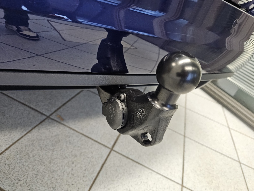 VW Touran bei Hoffmann Automobile in Wolfsburg kaufen und sofort mitnehmen - Bild 5