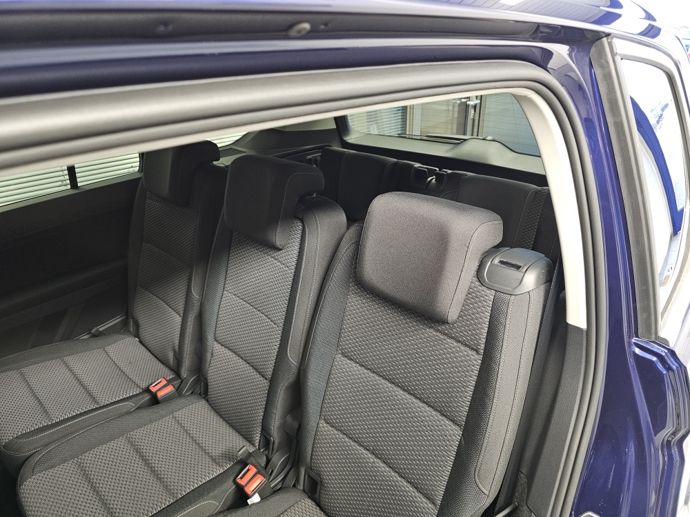 VW Touran bei Hoffmann Automobile in Wolfsburg kaufen und sofort mitnehmen - Bild 8