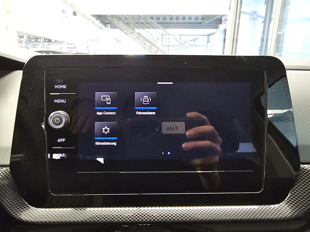 VW T-Cross  bei Hoffmann Automobile in Wolfsburg kaufen und sofort mitnehmen - Bild 10