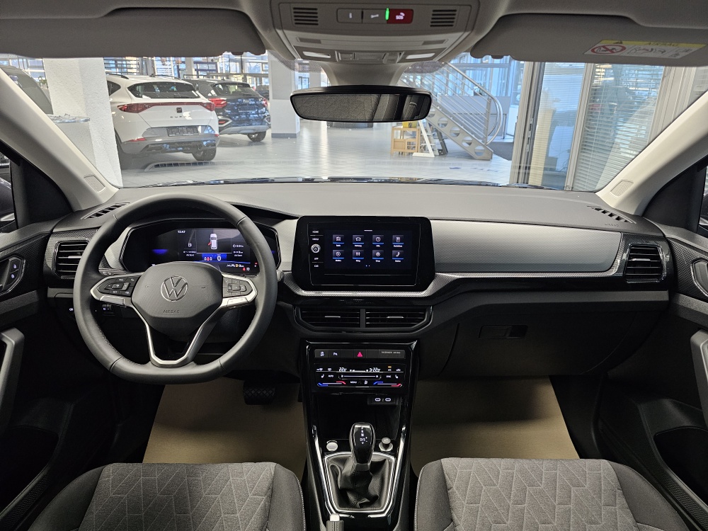 VW T-Cross bei Hoffmann Automobile in Wolfsburg kaufen und sofort mitnehmen - Bild 6
