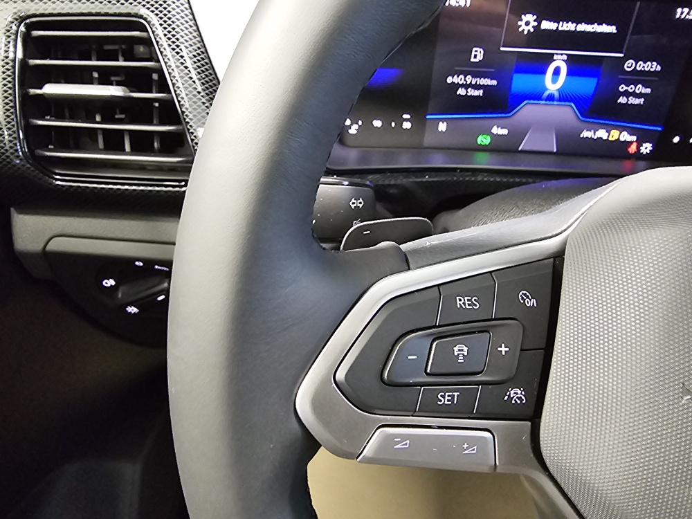 VW T-Cross  bei Hoffmann Automobile in Wolfsburg kaufen und sofort mitnehmen - Bild 18