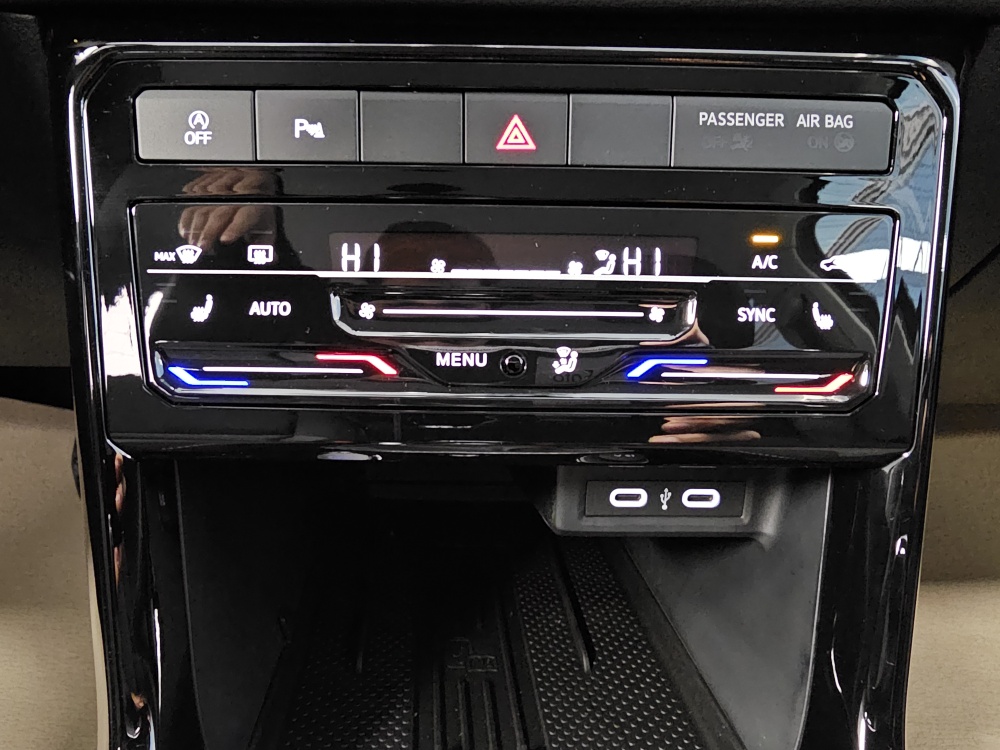 VW T-Cross  bei Hoffmann Automobile in Wolfsburg kaufen und sofort mitnehmen - Bild 8