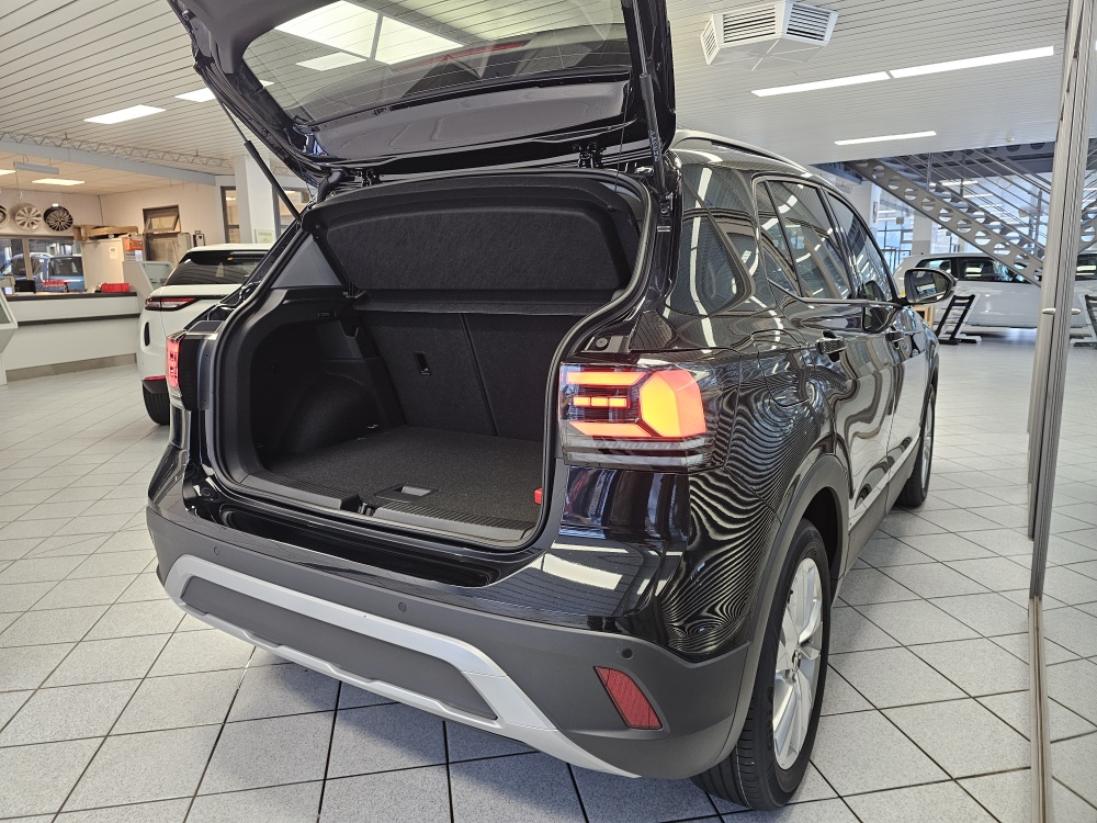 VW T-Cross bei Hoffmann Automobile in Wolfsburg kaufen und sofort mitnehmen - Bild 2