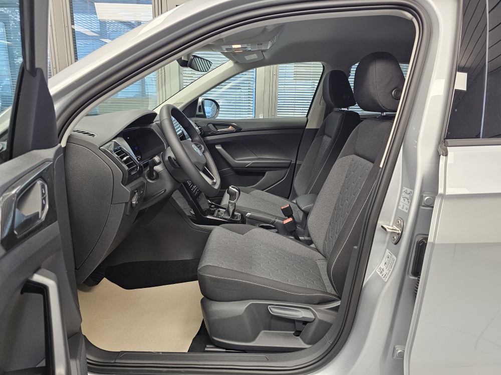 VW T-Cross  bei Hoffmann Automobile in Wolfsburg kaufen und sofort mitnehmen - Bild 22