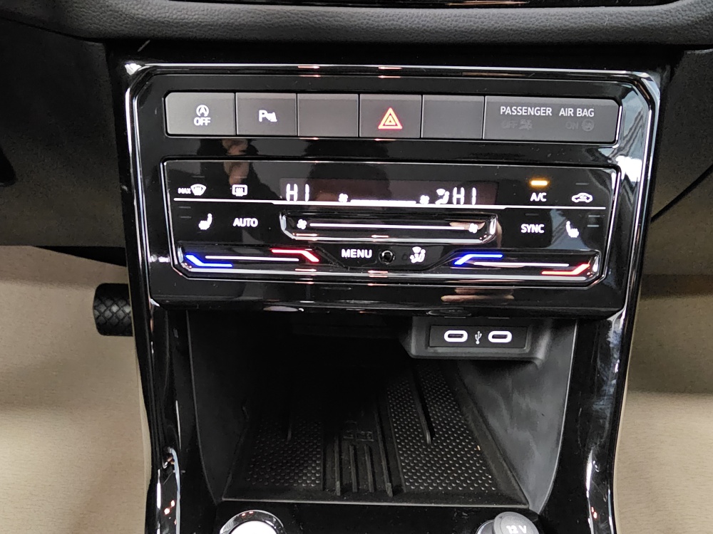 VW T-Cross  bei Hoffmann Automobile in Wolfsburg kaufen und sofort mitnehmen - Bild 8