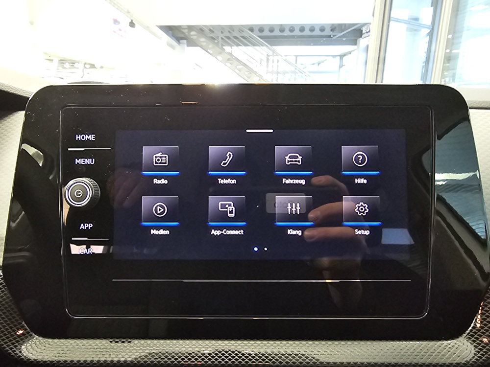 VW T-Cross  bei Hoffmann Automobile in Wolfsburg kaufen und sofort mitnehmen - Bild 9