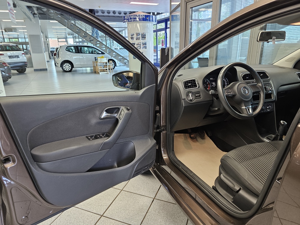 VW Polo  bei Hoffmann Automobile in Wolfsburg kaufen und sofort mitnehmen - Bild 15