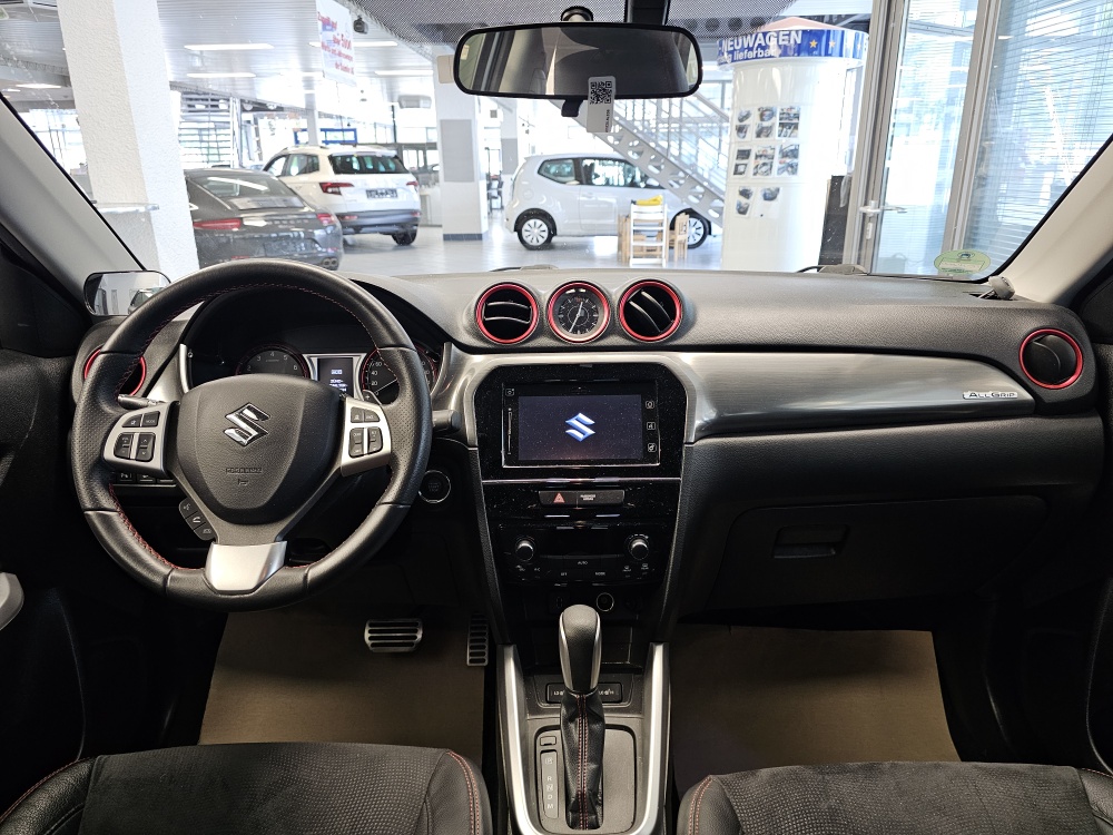 Suzuki Vitara  bei Hoffmann Automobile in Wolfsburg kaufen und sofort mitnehmen - Bild 6