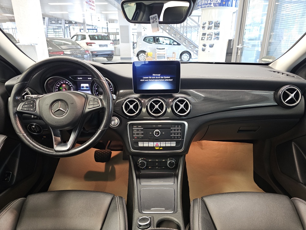 Mercedes-Benz GLA 200  bei Hoffmann Automobile in Wolfsburg kaufen und sofort mitnehmen - Bild 8