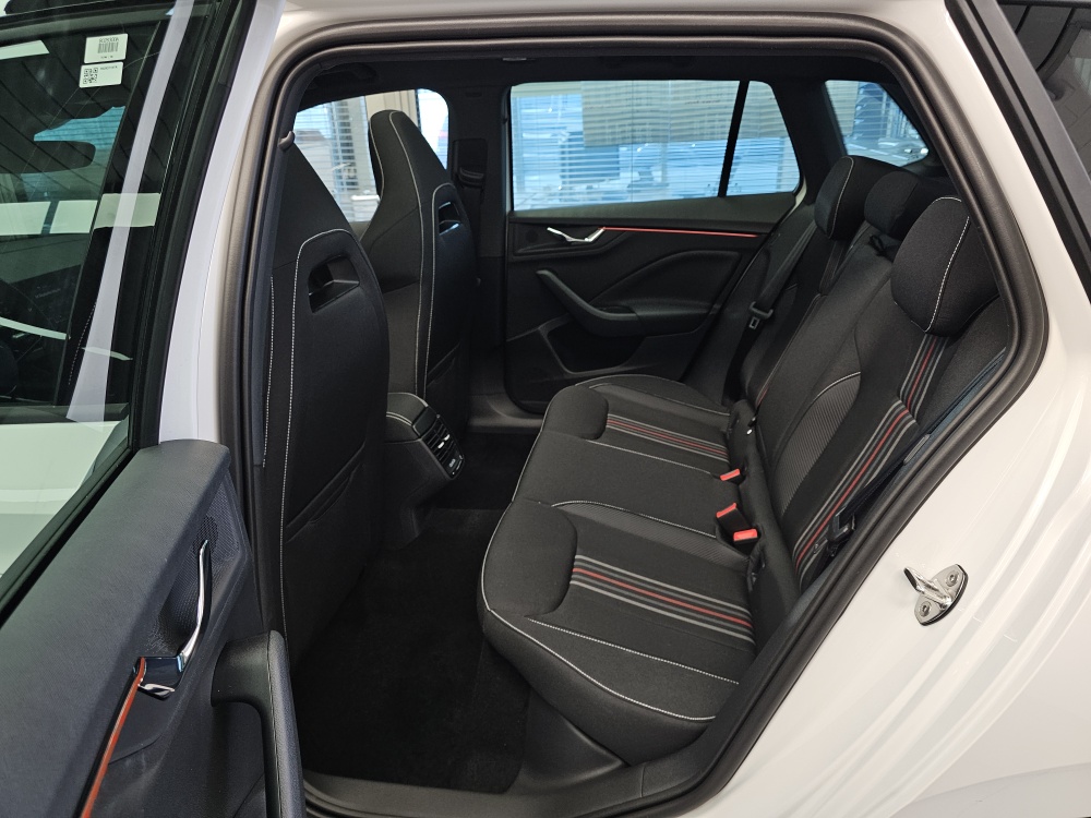 Skoda Kamiq  bei Hoffmann Automobile in Wolfsburg kaufen und sofort mitnehmen - Bild 6