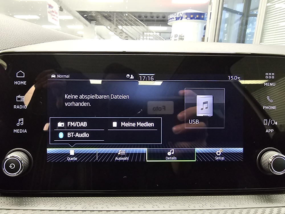 Skoda Kamiq  bei Hoffmann Automobile in Wolfsburg kaufen und sofort mitnehmen - Bild 16