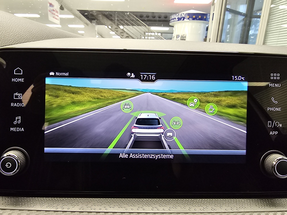 Skoda Kamiq  bei Hoffmann Automobile in Wolfsburg kaufen und sofort mitnehmen - Bild 18