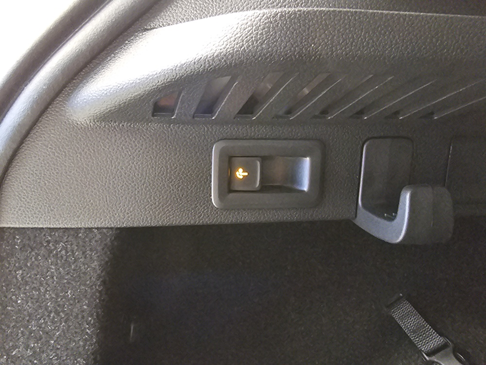 Skoda Kamiq  bei Hoffmann Automobile in Wolfsburg kaufen und sofort mitnehmen - Bild 3