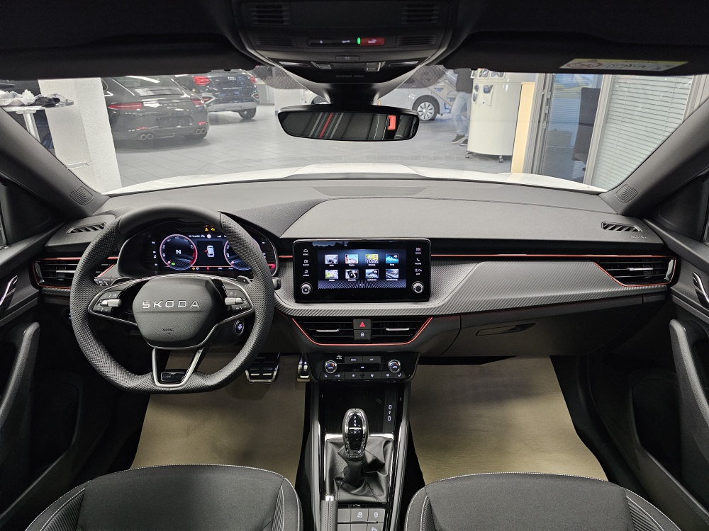 Skoda Kamiq  bei Hoffmann Automobile in Wolfsburg kaufen und sofort mitnehmen - Bild 9