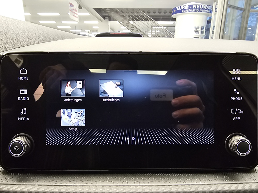 Skoda Kamiq  bei Hoffmann Automobile in Wolfsburg kaufen und sofort mitnehmen - Bild 13