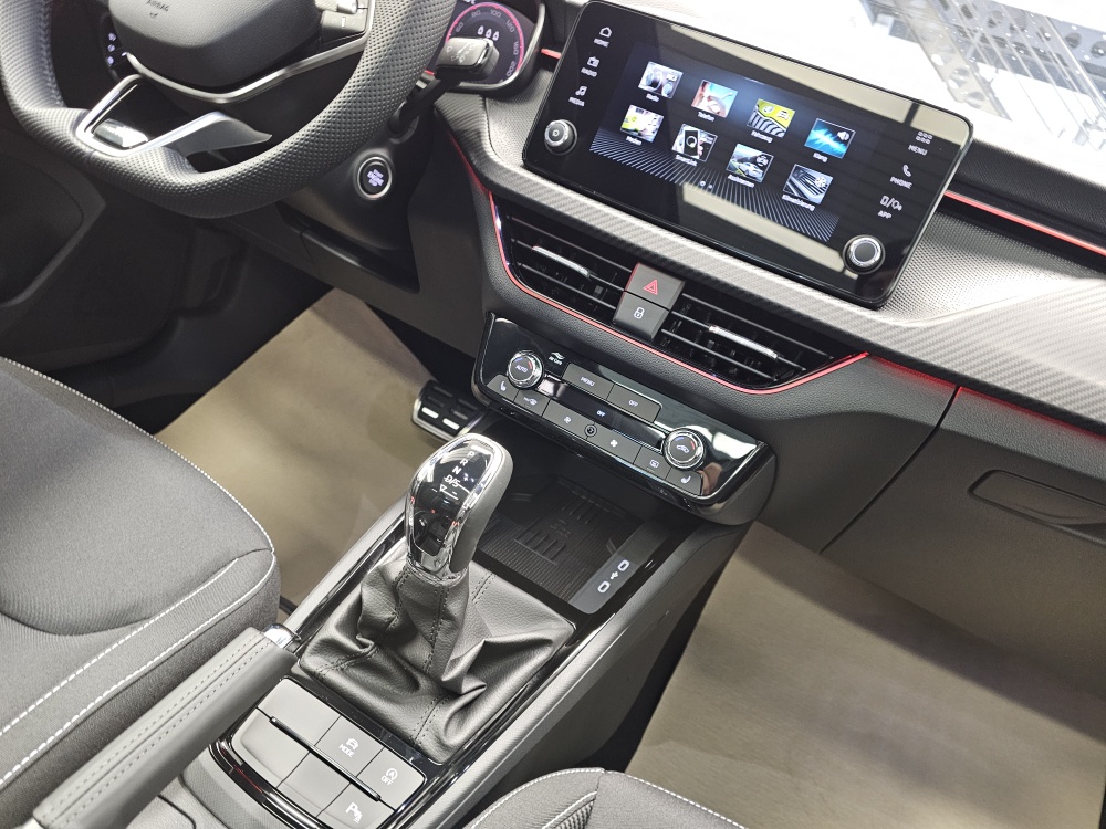 Skoda Kamiq  bei Hoffmann Automobile in Wolfsburg kaufen und sofort mitnehmen - Bild 10