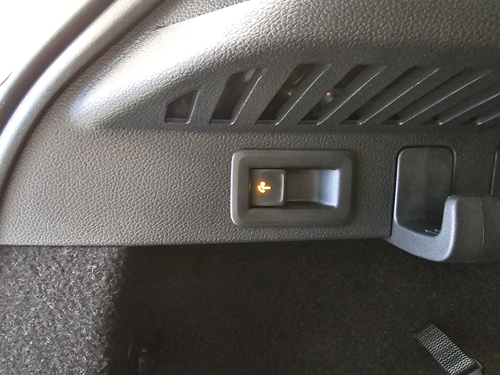 Skoda Kamiq  bei Hoffmann Automobile in Wolfsburg kaufen und sofort mitnehmen - Bild 3