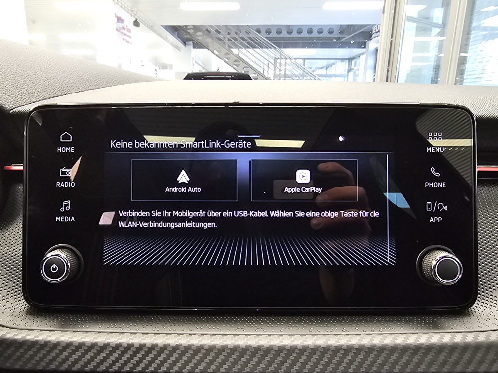 Skoda Kamiq  bei Hoffmann Automobile in Wolfsburg kaufen und sofort mitnehmen - Bild 16